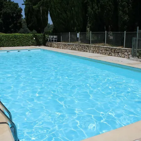 Le Castel D'azur *